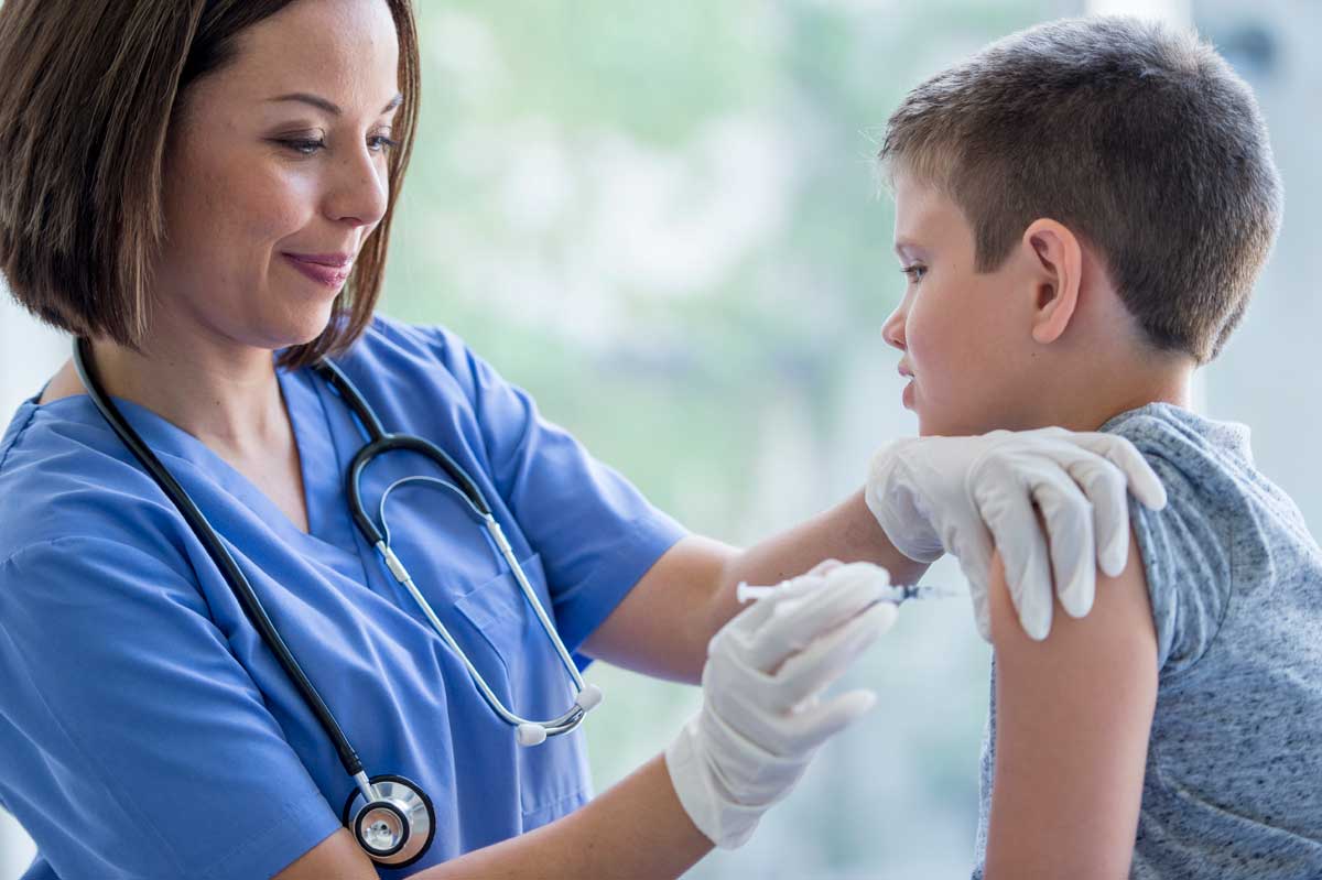 Neuvolat ja kansallinen rokotusohjelma lasten terveyden tukena